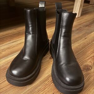 Black Chelsea Boots